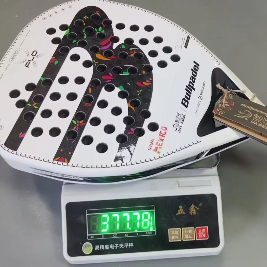 Bullpadel Padel-Schläger 12K C – Badminton Racket Carbon Bewertung und Preis